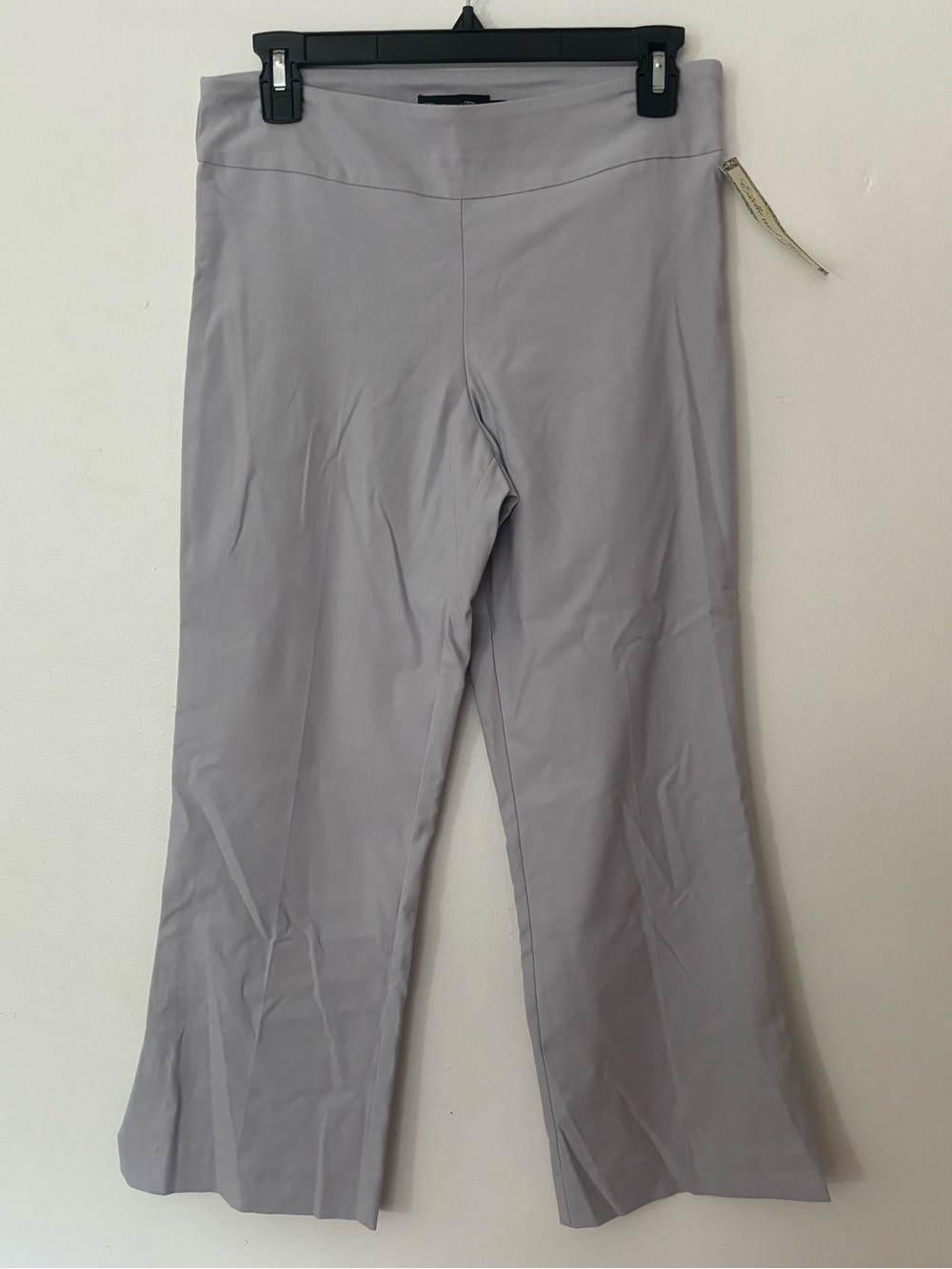 Estelle & Finn Crop Flare Pants with Side Slits Light Gray Size 4 NWT